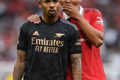 从5500万到6900万！曼联搅局约克雷斯转会，里斯本竞技态度强硬